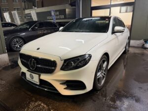 🐬２０１９ｙ Ｅ３００アバンギャルド スポーツ エクスクルーシブＰＫＧ 白