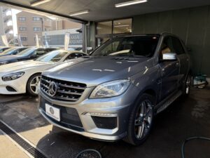 🐬２０１４ｙ　ＭＬ６３ＡＭＧ　パフォーマンスＰＫＧ＆デジーノエクスクルーシブ＆レーダーセーフティＰＫＧ　銀