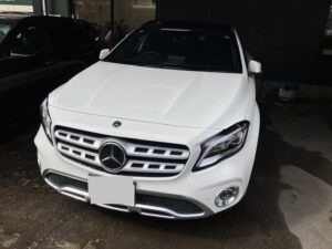 ご納車！メルセデスベンツ GLA220 4MATIC！！！