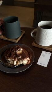 coffee &tiramisu