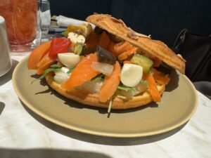 エクレールサレ^ – ^