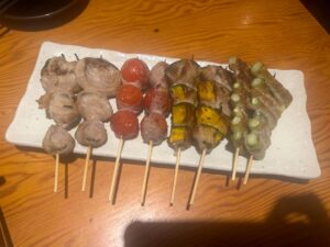 焼き鳥^ – ^