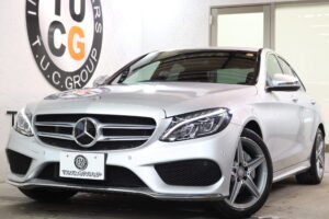 【在庫紹介】イリジウムシルバー×グランベリーレッドが魅力的な「C200 アバンギャルド AMGライン」をご紹介！