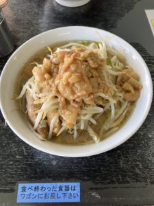 拳で✊